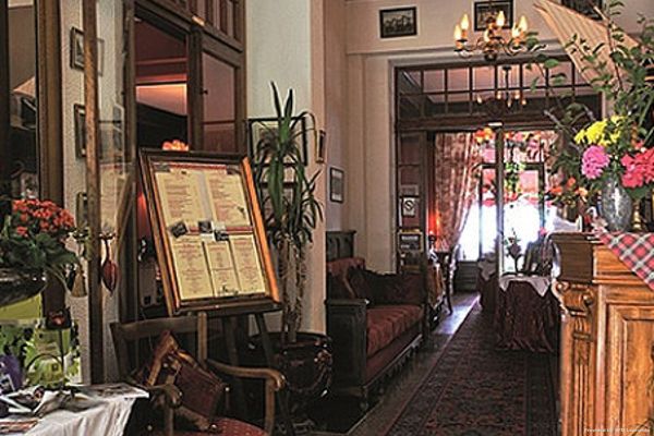 Hotel Les Cygnes (Evian-les-Bains)